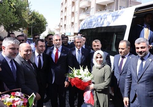 Bakan Işıkhan ve Vali Akkoyun Yeşilli ve Ömerli İlçelerimizi Ziyaret Etti